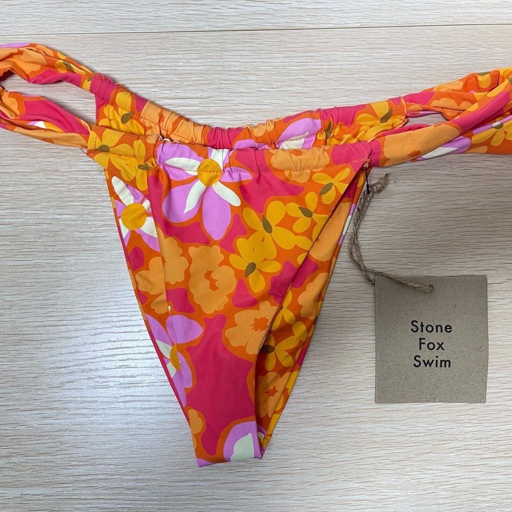 NWT Stone Fox Swim Bijou Bikini Bottoms Lei Lei